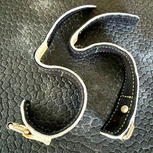 Onyx Weightlifting Wrist Wraps